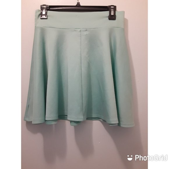 Unique 21 Size Large Juniors Mini Skirt - Picture 2 of 3